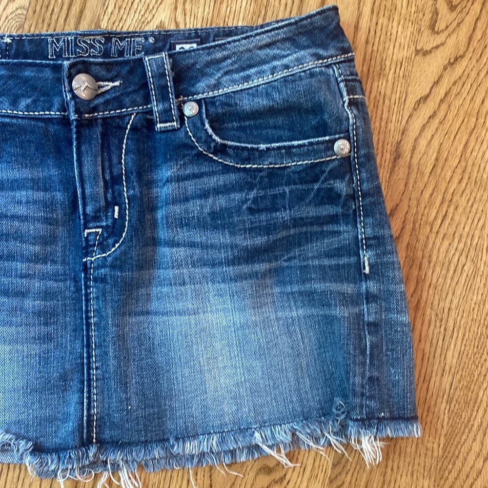 Miss Me distressed hem studded mini skirt size 29 JE105313 MK jean festival - Picture 4 of 9